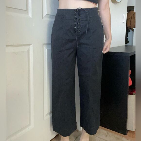 GAP Lace Up High Rise Wide Leg Crop Pants Black Size 8 NEW - Picture 1 of 7